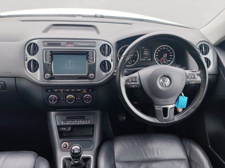 2016 Volkswagen Tiguan 2.0 TDI 110HP BMT Sport & Style €14,950 thumbnail