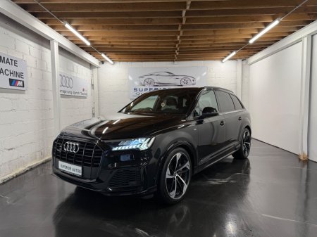 2021 Audi Q7  €59,995