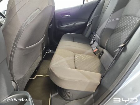 2024 Toyota Corolla Corolla Icon Hev Cvt Icon 140 VVT-h Auto Start/Stop €27,975 thumbnail