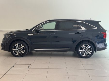 2023 Kia Sorento 1.6 PHEV K3 4X4 7 seats €48,950