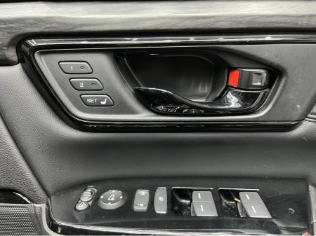 2022 Honda CR-V €33950! 2022 HONDA CR-V HYBRID HEV EX BLACK EDITION 2.0 AUTOMATIC / CRUISE CONTROL / REVERSE CAMERA / ELECTRIC MEMORY & HEATED SEATS / SUNROOF €33,950 thumbnail