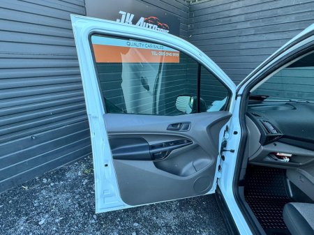 2020 Ford Transit Connect BASE SWB 1.5 3 SEATER €9,995 thumbnail