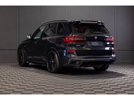 2022 BMW X5 xDrive45e M Sport €62,950