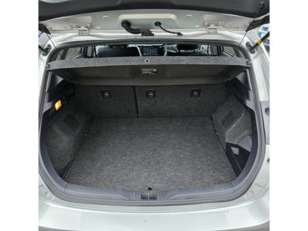 2017 Toyota Auris Hybrid €15,950 thumbnail