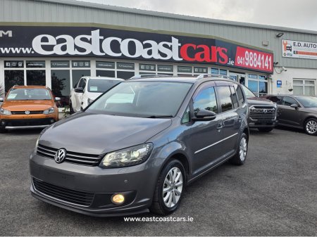 2012 Volkswagen Touran 7 SEATER * HIGHLINE ALCANTARA SEATS * REVERSING CAMERA * SIMI DEALER - SPECIALISING IN IMPORTS OF JAP AUTOMATIC HI SPEC BLUEMOTION // LARGE TOUCH SCREEN //