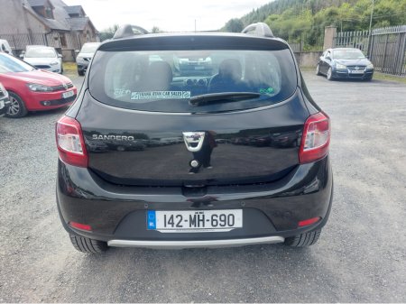 2014 Dacia Sandero STEPWAY SIGNATURE 1.5 DCI 90 4 €8,000