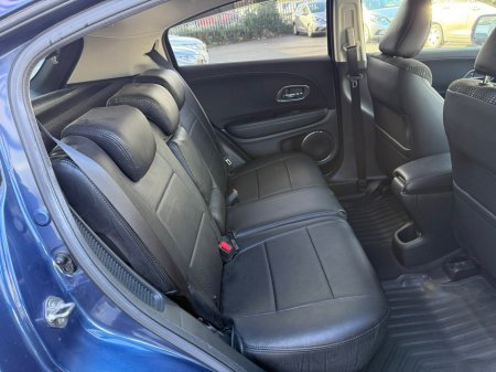 2015 Honda Vezel  €15,490 thumbnail