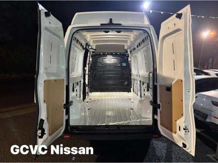 2026 Nissan Interstar L3H3 thumbnail