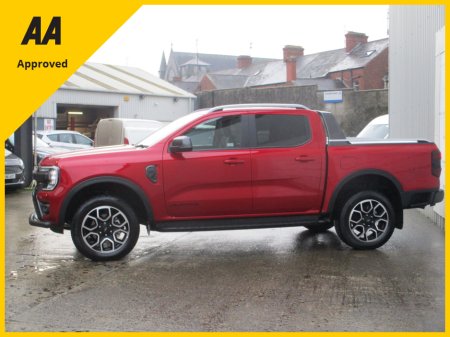 2025 Ford Ranger EX DEMO MODEL WITH ONLY 6000 KMS D/CAB WILDTRAK - 2.0TD AUTOMATIC !! PRICE PLUS VAT €52,000 thumbnail