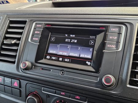 2019 Volkswagen Transporter  thumbnail