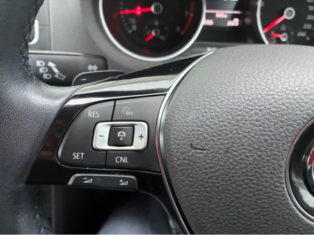 2016 Volkswagen Polo 1.2i TSI Petrol Automatic Comfortline €13,500 thumbnail