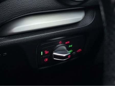 2015 Audi A3 Saloon 1.4 TSI S-LINE EDITION   REVERSING CAMERA / PARKING SENSORS - DRIVE MODE - LOW TAX BAND €16,450 thumbnail