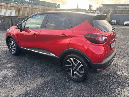 2021 Renault Captur ICONIC TCE 90 MY19 EVAP Finance Available own this car from €64 per week €14,999 thumbnail