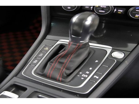 2016 Volkswagen Golf 2.0 GTI DSG MK7*TARTAN CLOTH SEATS*LOW KMS €21,890 thumbnail