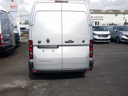 2026 Renault Master 170 LWB EX VAT PRICE DISPLAYED €39,740 thumbnail