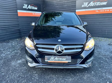 2015 Mercedes-Benz B Class B180 1.6 AUTO €13,995 thumbnail