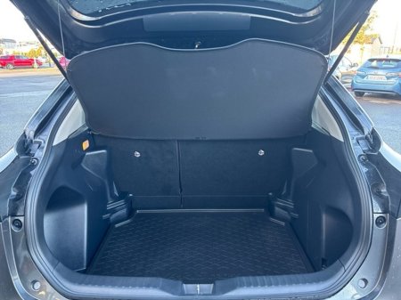 2024 Toyota Yaris Cross LUNA 4DR AUTO €29,495 thumbnail