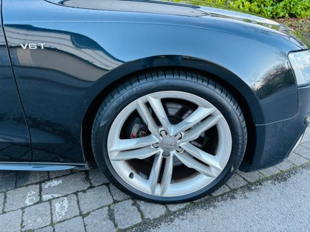 2012 Audi S5  €21,950 thumbnail