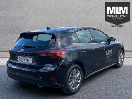 2025 Ford Focus Titanium 1.0L EcoBoost 125PS mHEV €32,995 thumbnail