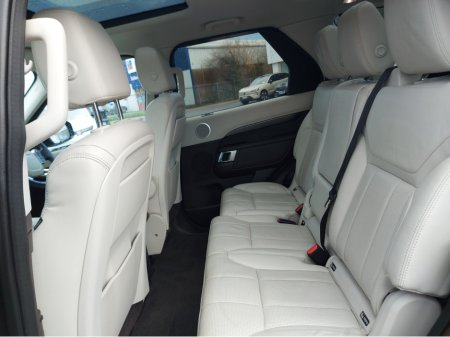 2017 Land Rover Discovery 2.0 SD4 HSE 240PS 7 €29,950 thumbnail