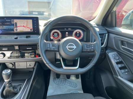 2023 Nissan Qashqai QQ 1.3 HYB SV PREMIUM €31,950 thumbnail