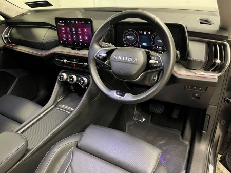 2025 Skoda Kodiaq Selection+ DSG 2.0TDI 150BHP - Reversing Camera - Climate Control - Cruise Control - Heated Seats - Keyless Start - Apple CarPlay/Android Auto €56,950 thumbnail
