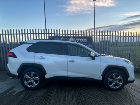 2020 Toyota Rav4 Sport Hybrid AWD 2.5 €32,995