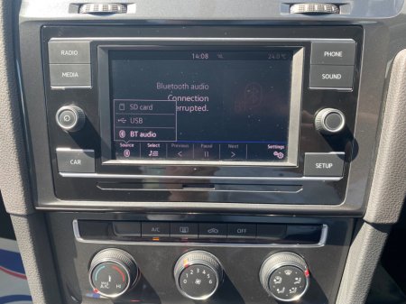 2019 Volkswagen Golf  €11,341 thumbnail