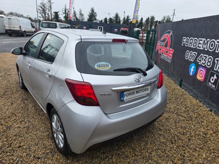 2015 Toyota Yaris 1.0 VVT-i 3Dr Sol €7,950 thumbnail