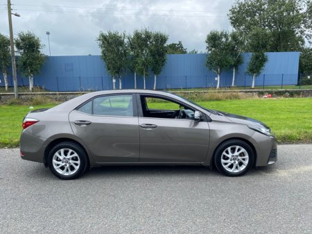 2018 Toyota Corolla 1.4 D-4D LUNA 4DR €15,950 thumbnail