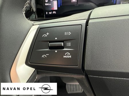 2026 Opel Frontera Elegance 1.2T Hybrid 100Ps * 5 Year Unlimited Mileage Warranty * €31,295 thumbnail