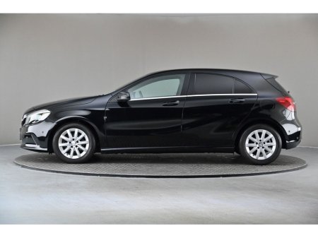 2016 Mercedes-Benz A Class A180 *HALF LEATHER MEMO SPORT SEATS*REVERSE CAM* €16,480 thumbnail