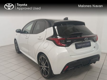 2023 Toyota Yaris YARIS HYBRID GR SPORT €26,950
