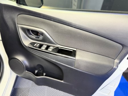 2019 Toyota Vitz 1.0 VVT-i 3Dr Terra €13,900 thumbnail