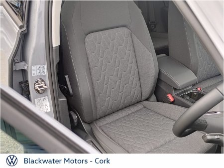 2026 Volkswagen Golf 1.5TSI 150BHP 5DR STYLE *ORDER YOUR 261 TODAY* €41,875 thumbnail