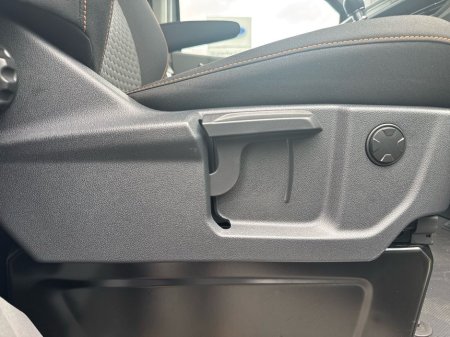 2025 Volkswagen Transporter  €42,475 thumbnail