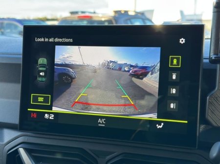 2026 Dacia Duster Petrol-Hybrid 140 BHP Journey €35,750 thumbnail