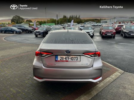 2021 Toyota Corolla HYBRID LUNA SPORT €25,950