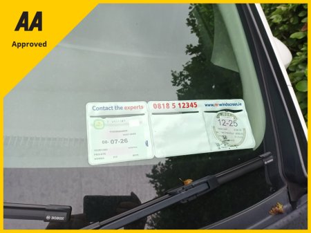 2016 Honda Jazz 1.3 PETROL AUTOMATIC ONLY 52,590kms HI SPEC CLIMATE CONTROL AIR CON TOUCH SCREEN MULTIMEDIA SYSTEM WITH ANDROID AUTO & APPLE CAR PLAY FACTORY IMMOBILISER KEYLESS ENTRY €12,395