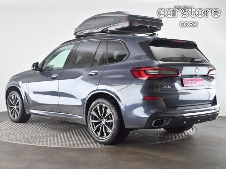 2020 BMW X5 xDrive45e M Sport €53,880