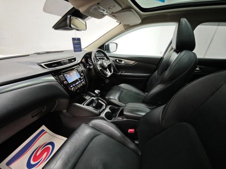 2018 Nissan Qashqai 1.5 DCI Tekna Reversing camera, Panoramic roof €15,500