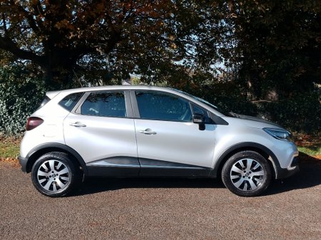 2019 Renault Captur Play DCI 90 MY18 5DR €11,950 thumbnail