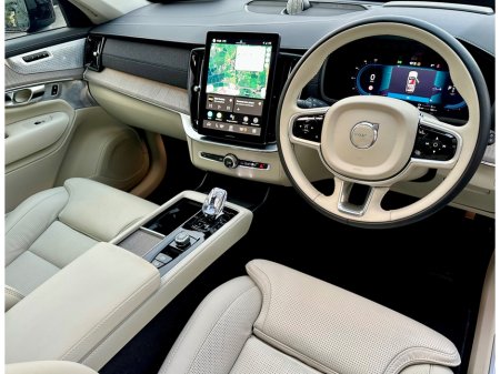 2025 Volvo XC90 ULTRA T8 PHEV AWD AU €86,950