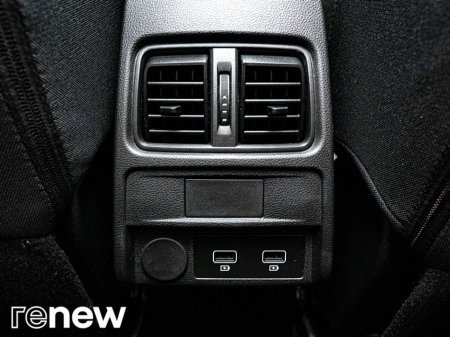 2024 Renault Arkana TCe 140 Auto Evolution €26,900 thumbnail