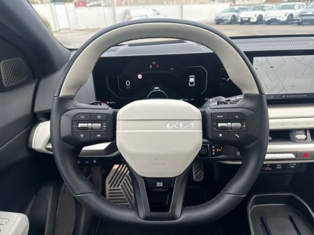 2026 Kia EV4 Fastback GT LINE * ORDER NOW * thumbnail