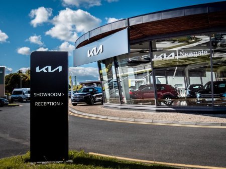 2024 Volvo XC90 RECHARGE T8 ULTIMATE AWD thumbnail