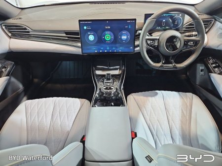 2026 BYD Seal *Finance Rates from 3.5%* Order Now for 261 Delivery DESIGN MODEL - 82.5kWh battery, 313HP, up to 570km range. Features include Adaptive Cruise Control, Heat Pump, 15.6