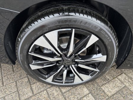 2026 Peugeot 308 Allure 1.2 PureTech Hybrid 136 e-DCS6 €38,695