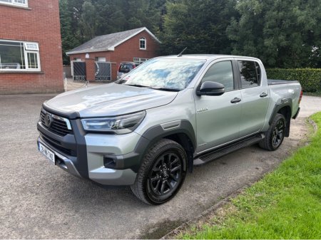 2021 Toyota Hilux 2.8 INVINCIBLE AUTO 4DR AUTO €36,950