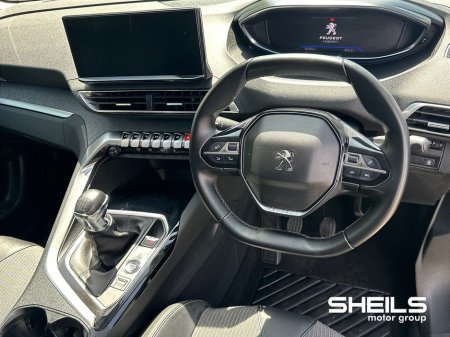 2022 Peugeot 5008 1.5 Diesel 130BHP Allure 7 Seater €37,950